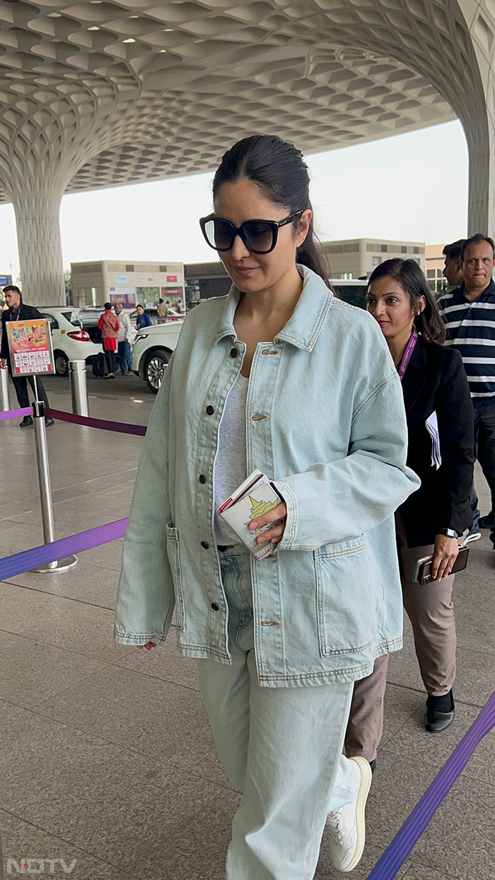 Airport Traffic: Baar Baar Dekho Co-Stars Katrina Kaif And Sidharth Malhotra